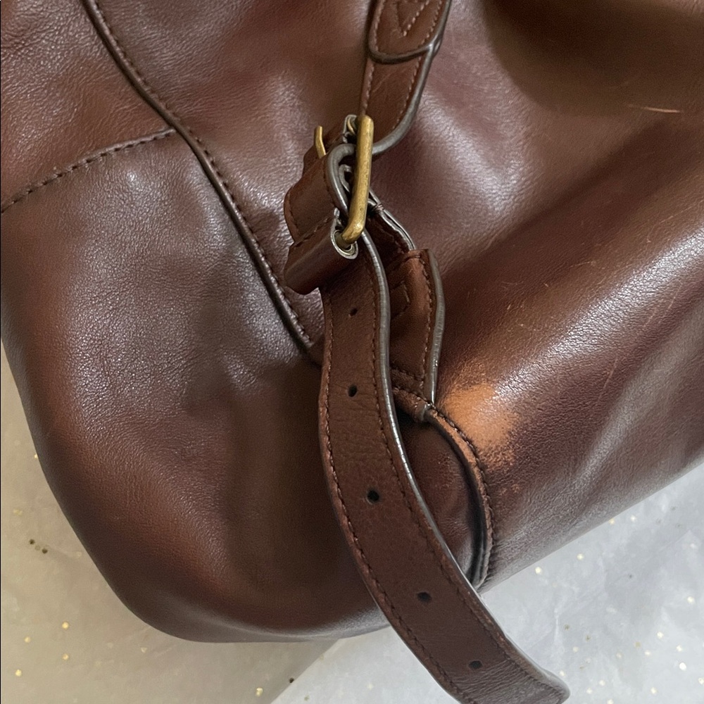 Leather backpack - Picture 6 of 8